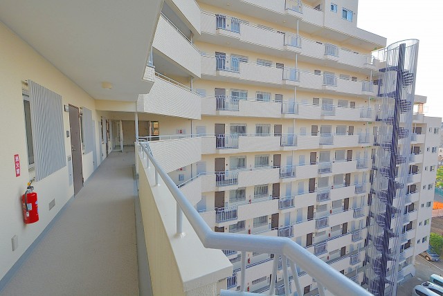 シーアイマンション駒場 　外廊下