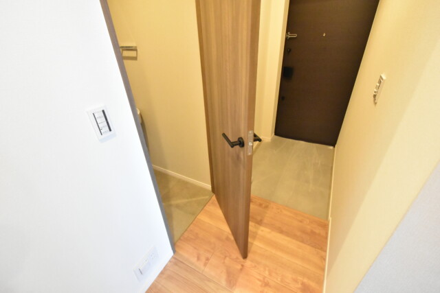 クオリア神南フラッツ トイレ