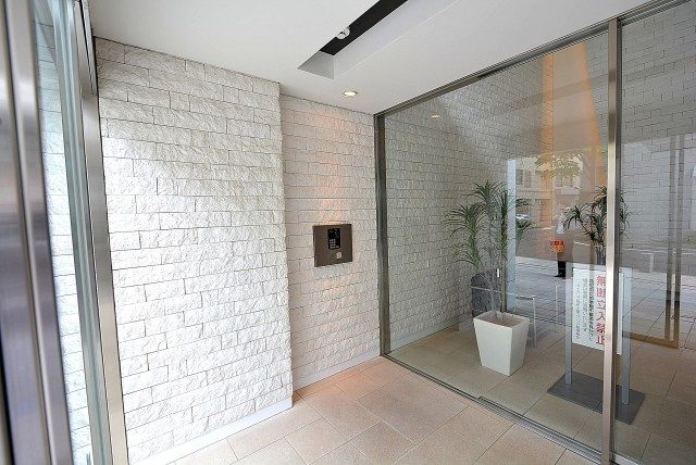 ライオンズ麻布十番スペリア エントランス