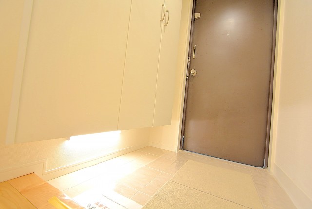 南青山ユニハイツ 玄関