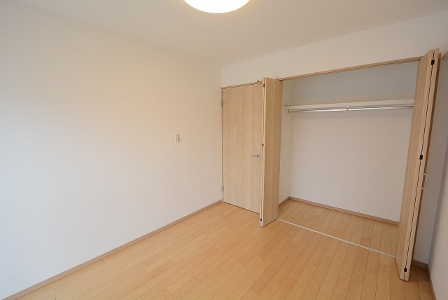 メガロン大井町 洋室