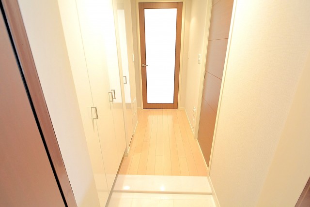 シティハウス代々木参宮橋 玄関