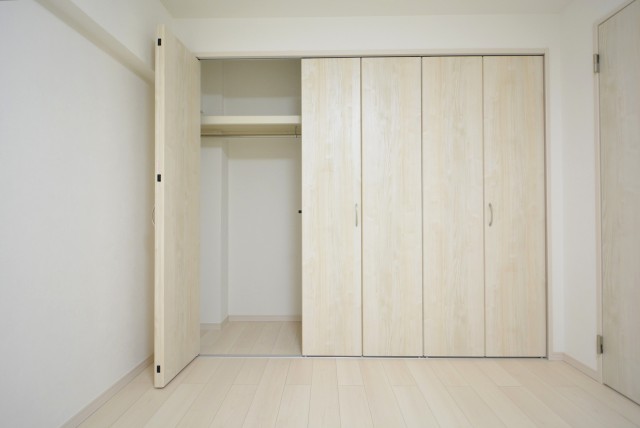 日生住宅目黒マンション 洋室1