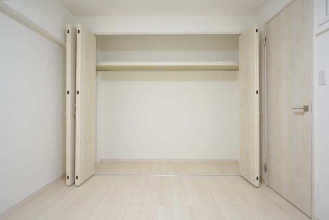 日生住宅目黒マンション 洋室1