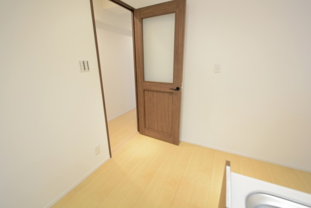 ライオンズマンショングリーン白金 トイレ