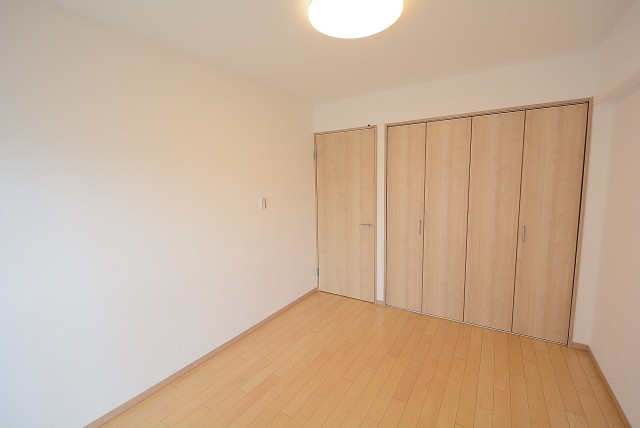 メガロン大井町 洋室