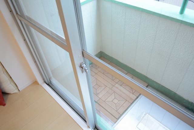 ライオンズマンショングリーン白金 バルコニー