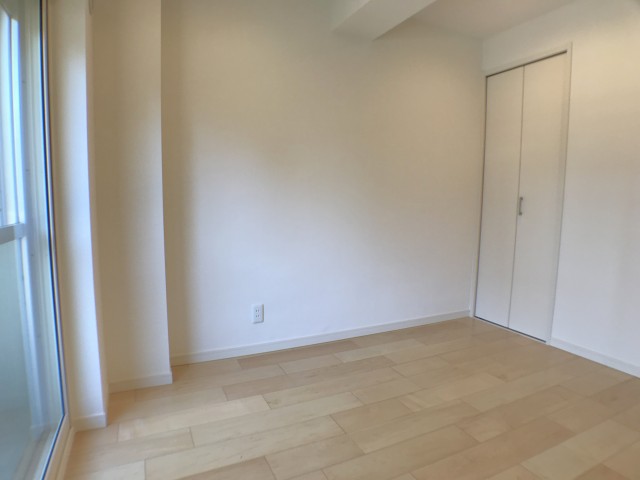 ライオンズマンション中野弥生町 洋室②