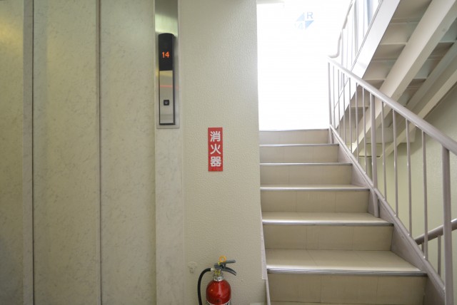 日生住宅目黒マンション 玄関