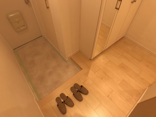 ライオンズマンション中野弥生町 玄関