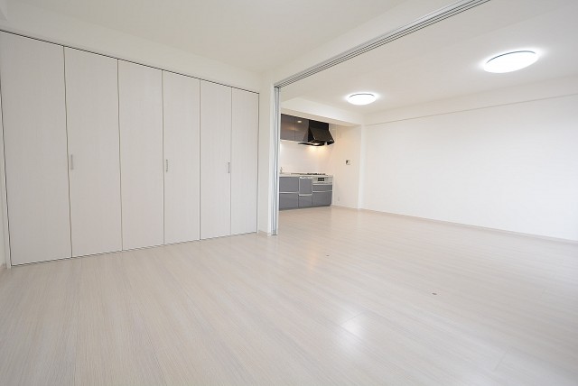 プチモンド目白 洋室２