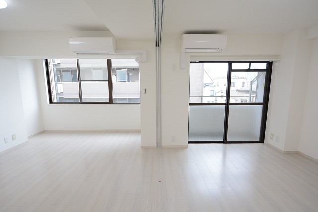 プチモンド目白 洋室２