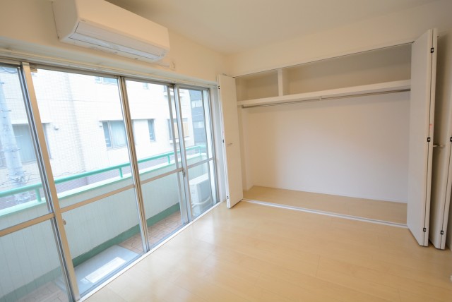 ライオンズマンショングリーン白金 洋室_7