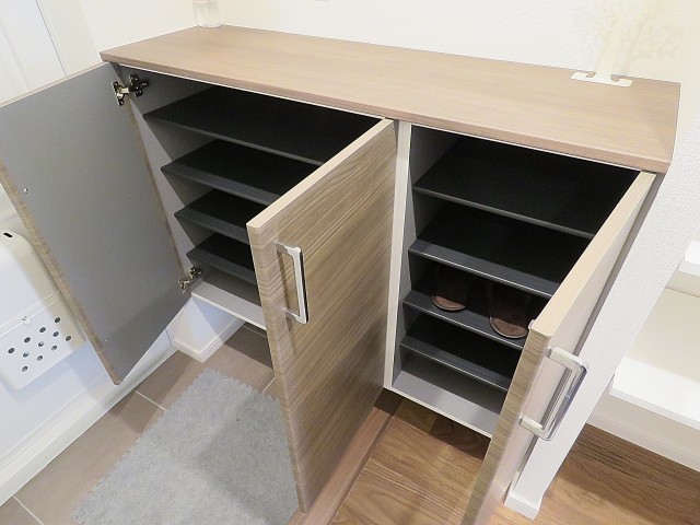 秀和奥沢レジデンス　シューズBOX