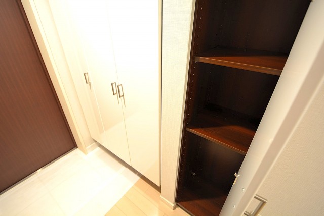 シティハウス代々木参宮橋 玄関