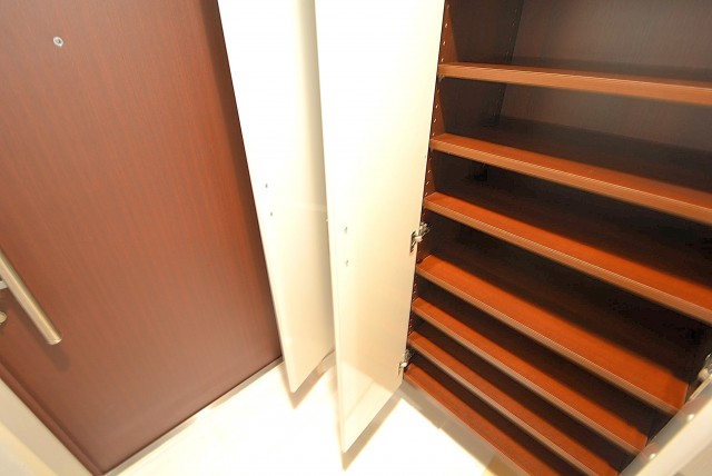 シティハウス代々木参宮橋 玄関