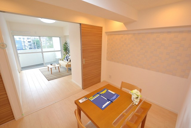 ウエスト経堂マンション LD