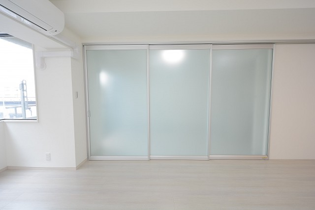 プチモンド目白 洋室２