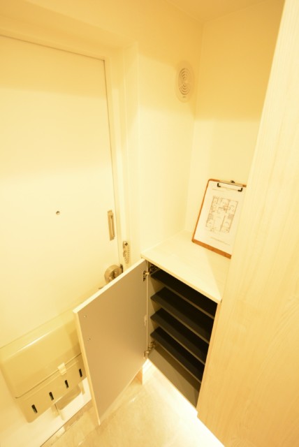 第２桜新町ヒミコマンション 玄関