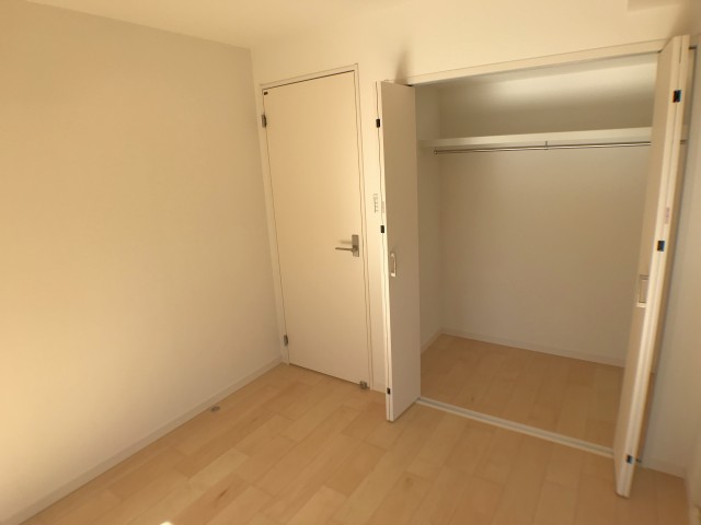 ライオンズマンション中野弥生町 洋室③