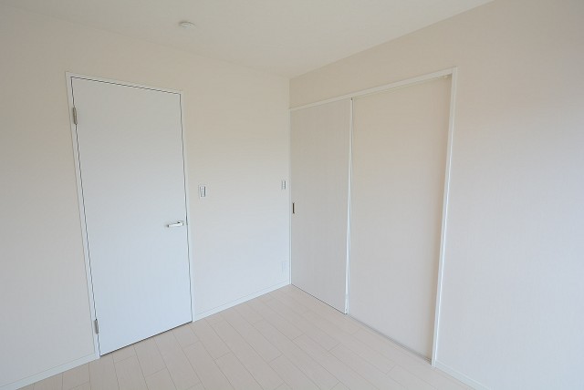 秀和椎名町レジデンス 洋室②