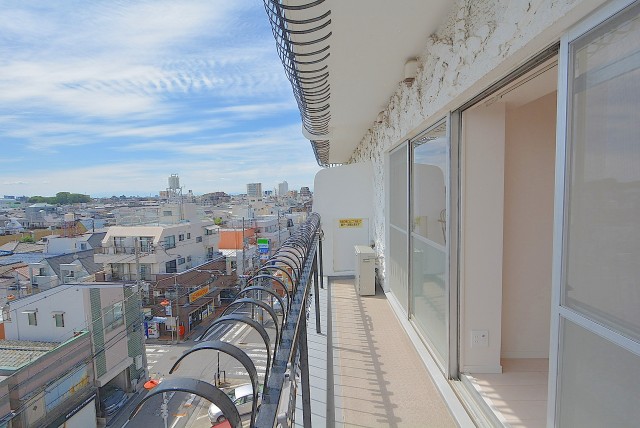 秀和椎名町レジデンス バルコニー