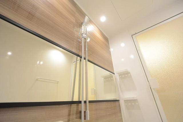 秀和椎名町レジデンス バス