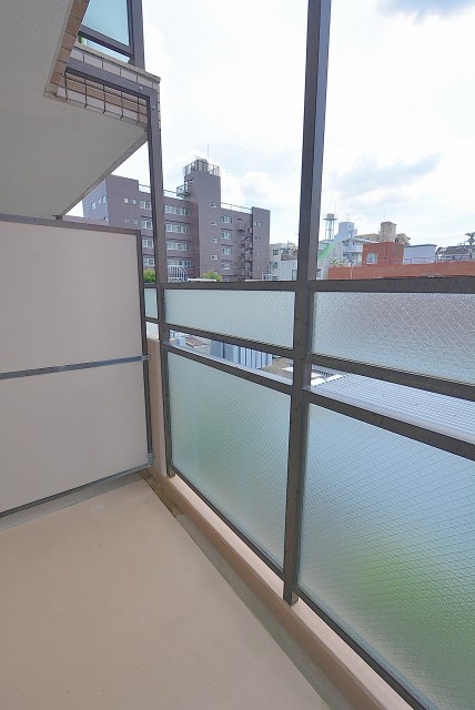 マイキャッスル馬事公苑 バルコニー北