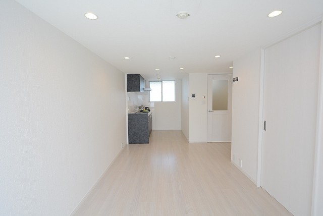 東中野コーポラス LD