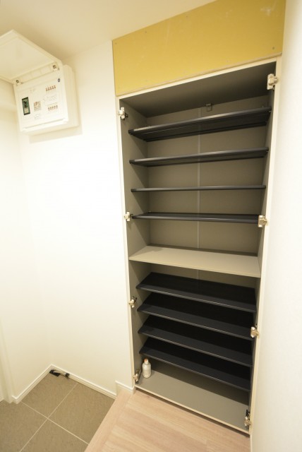 藤和護国寺コープ 玄関