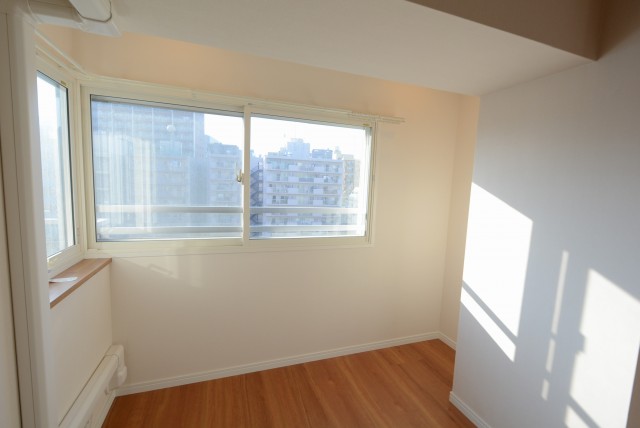 ライオンズマンション大森 洋室２