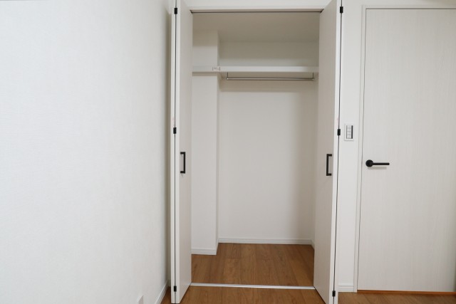 レジオン祐天寺 洋室２