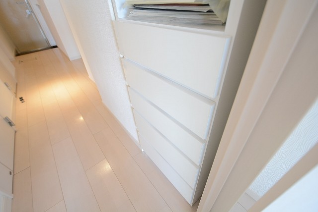 明大前フラワーマンション 廊下