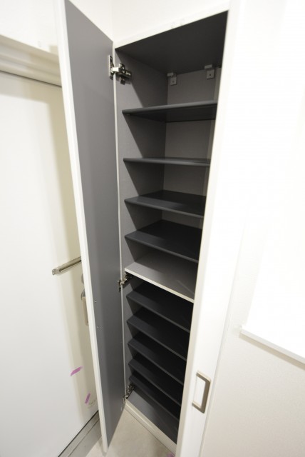 明大前フラワーマンション 玄関