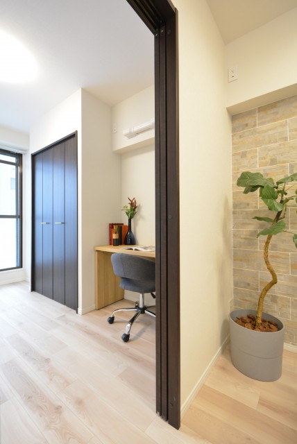 ハイシティ本郷 洋室1