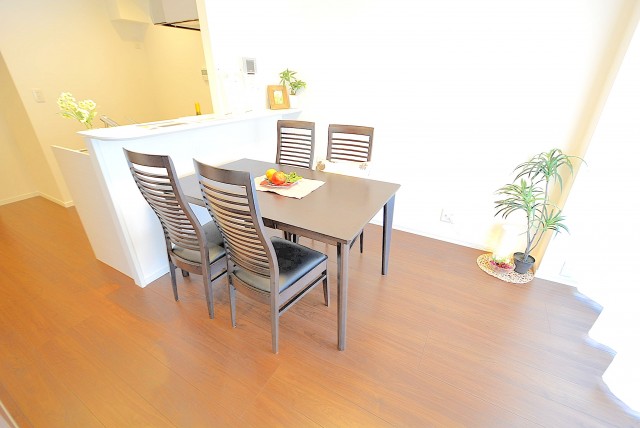 西新宿ハイツ ダイニング