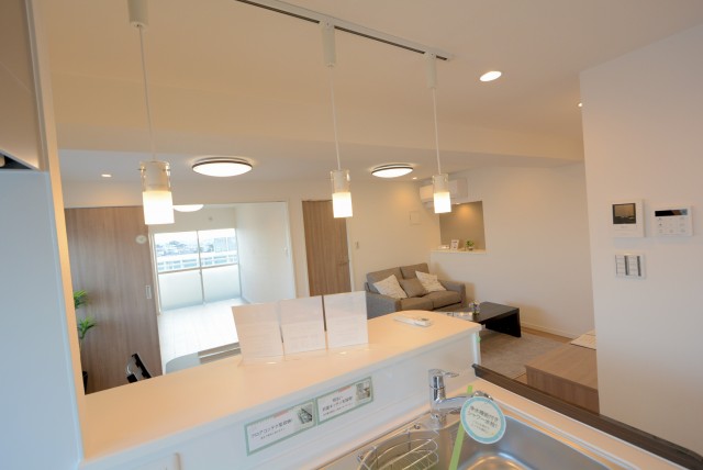 日商岩井田園調布マンション キッチン