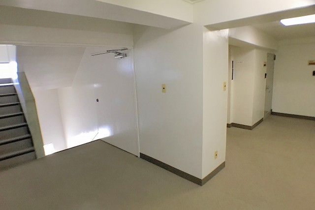 エントピア五月園 内廊下