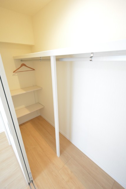 ニューハイム田町 洋室