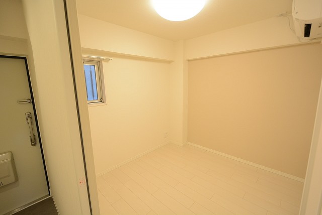 秀和椎名町レジデンス (61)洋室