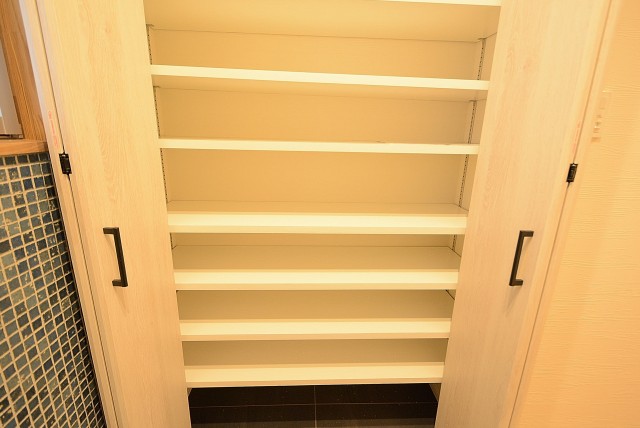 日商岩井田園調布マンション　玄関