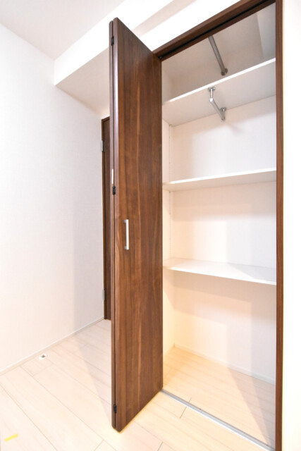 ニューウェルハイツ高輪 洋室約5帖