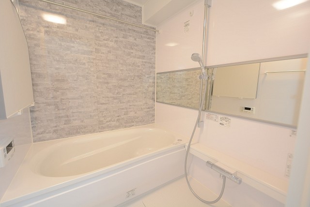 メナー代田 　風呂