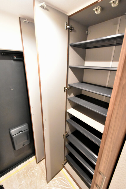 ニューウェルハイツ高輪 玄関