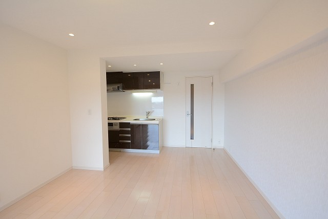 明大前フラワーマンション LD