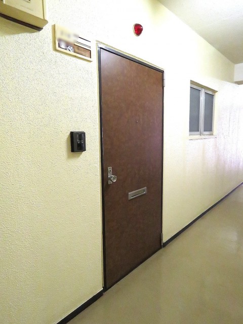 東建マンション学芸大　玄関扉