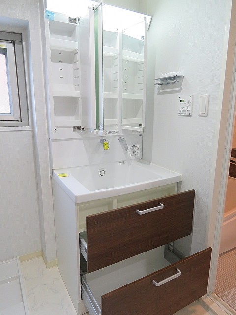 ライオンズマンション大森第3　洗面化粧台