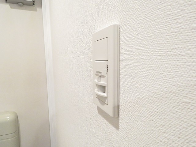 ライオンズマンション大森第3　人感センサー