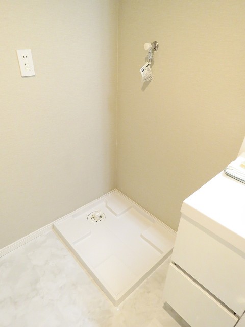 東建マンション学芸大　洗濯機置場