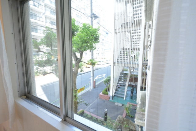 ニューハイム田町 洋室